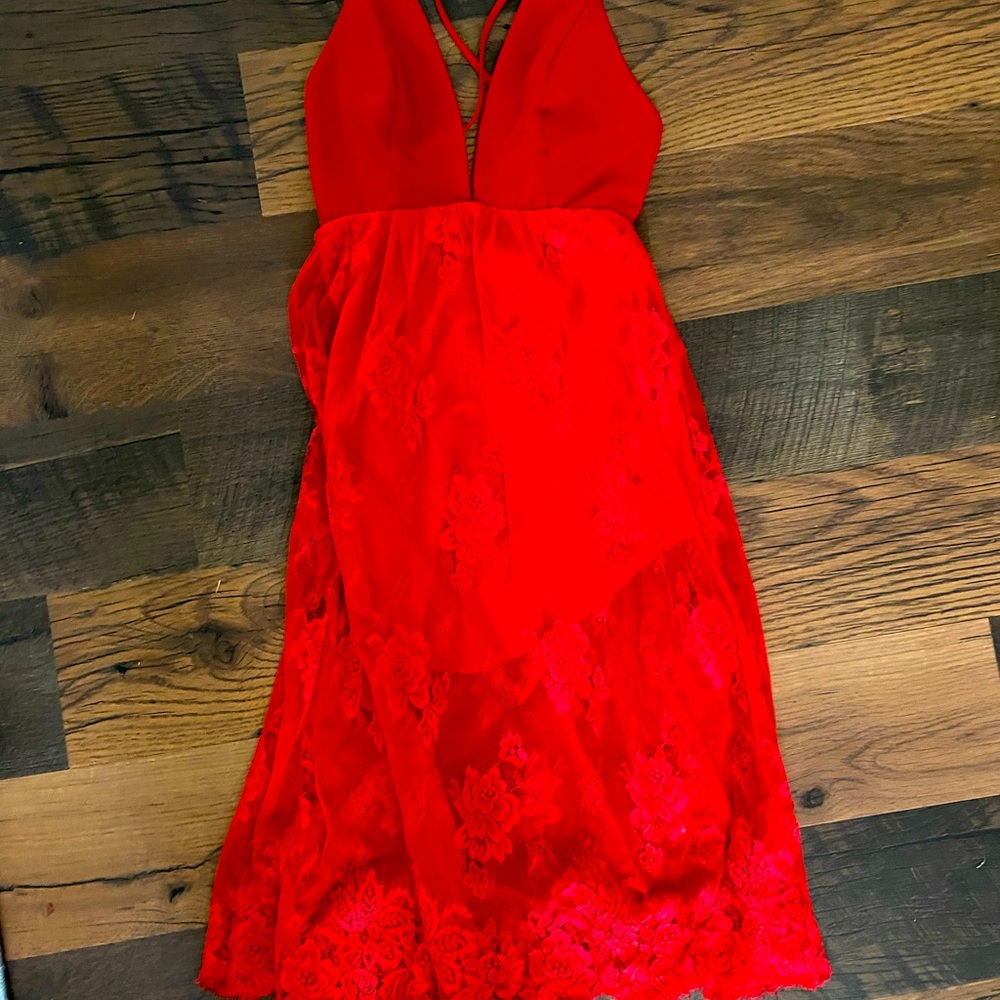 NBD lace dress size XS worn once